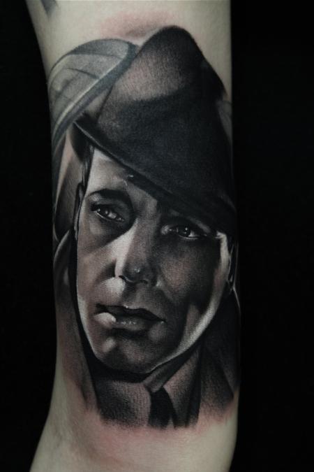 Mike Demasi - Humphrey Bogart Casablanca Black And Gray Portrait Tattoo 